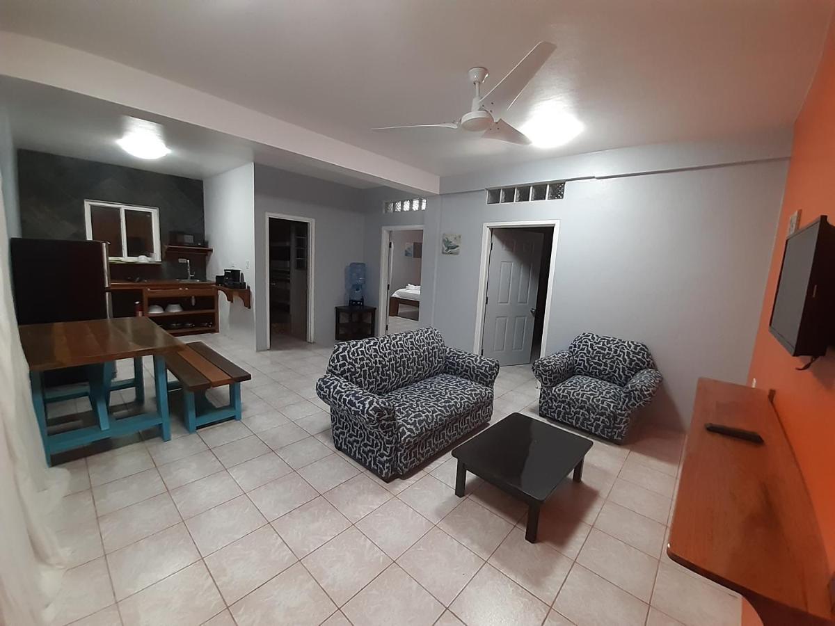 Ferienwohnung Rachel Land Caye Caulker Exterior foto